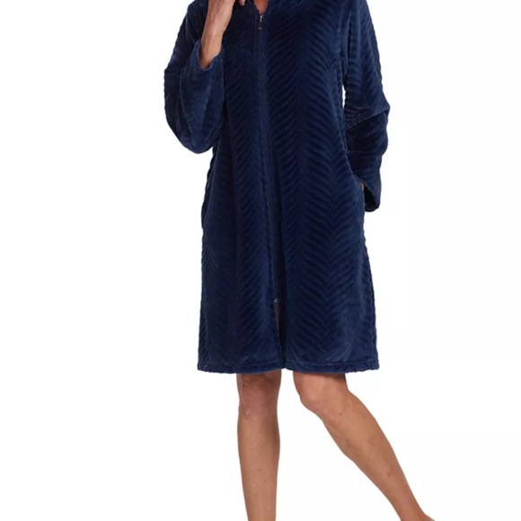 Miss Elaine Women's Solid Long-Sleeve Short Zip Fleece Robe - Midnight Blue - Picture 2 of 2